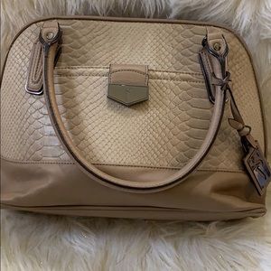 Vera wang hand bag